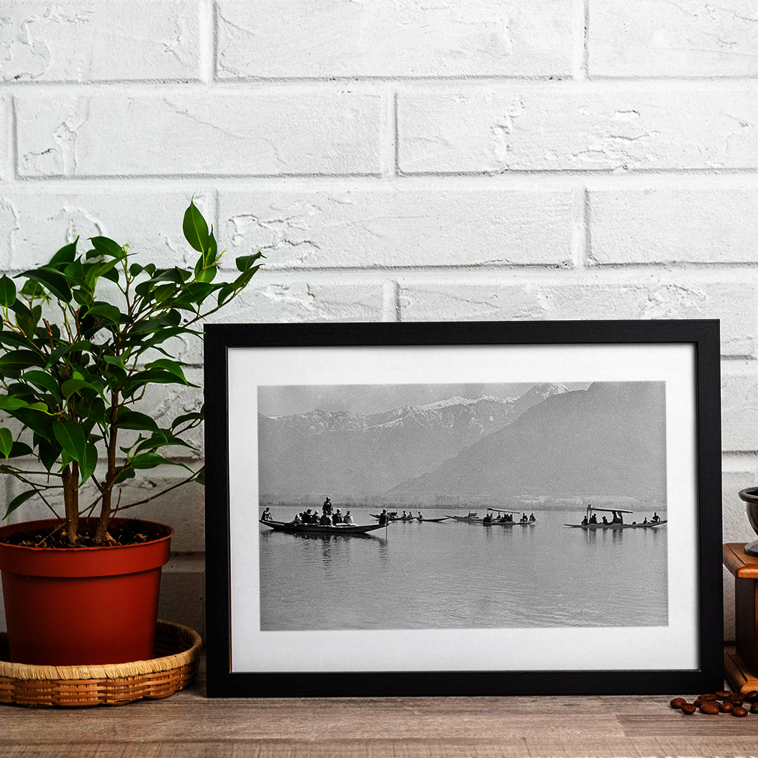 Company- Dreams a float dal lake - Srinagar wonderers of the misty lake