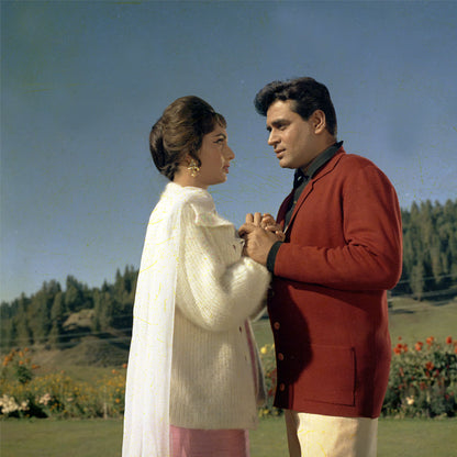Rajendra Kumar and Sadhana in a Romantic Portrait- still from the movie “ARZOO” Personal Bollywood Photography of renowned cinematographer, Shri Prem Sagar.